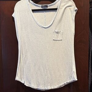 GAP Light Gray Striped Short Sleeve Tee